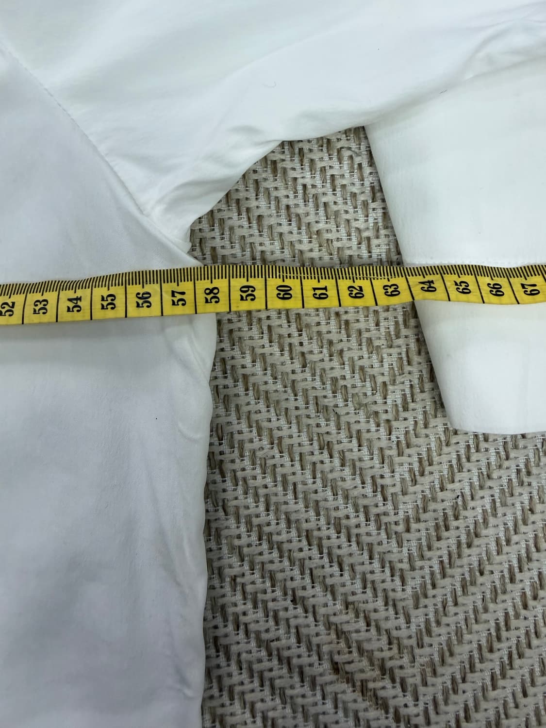 정품) COS 코스 남성 화이트 칠부셔츠 L 상품이미지9