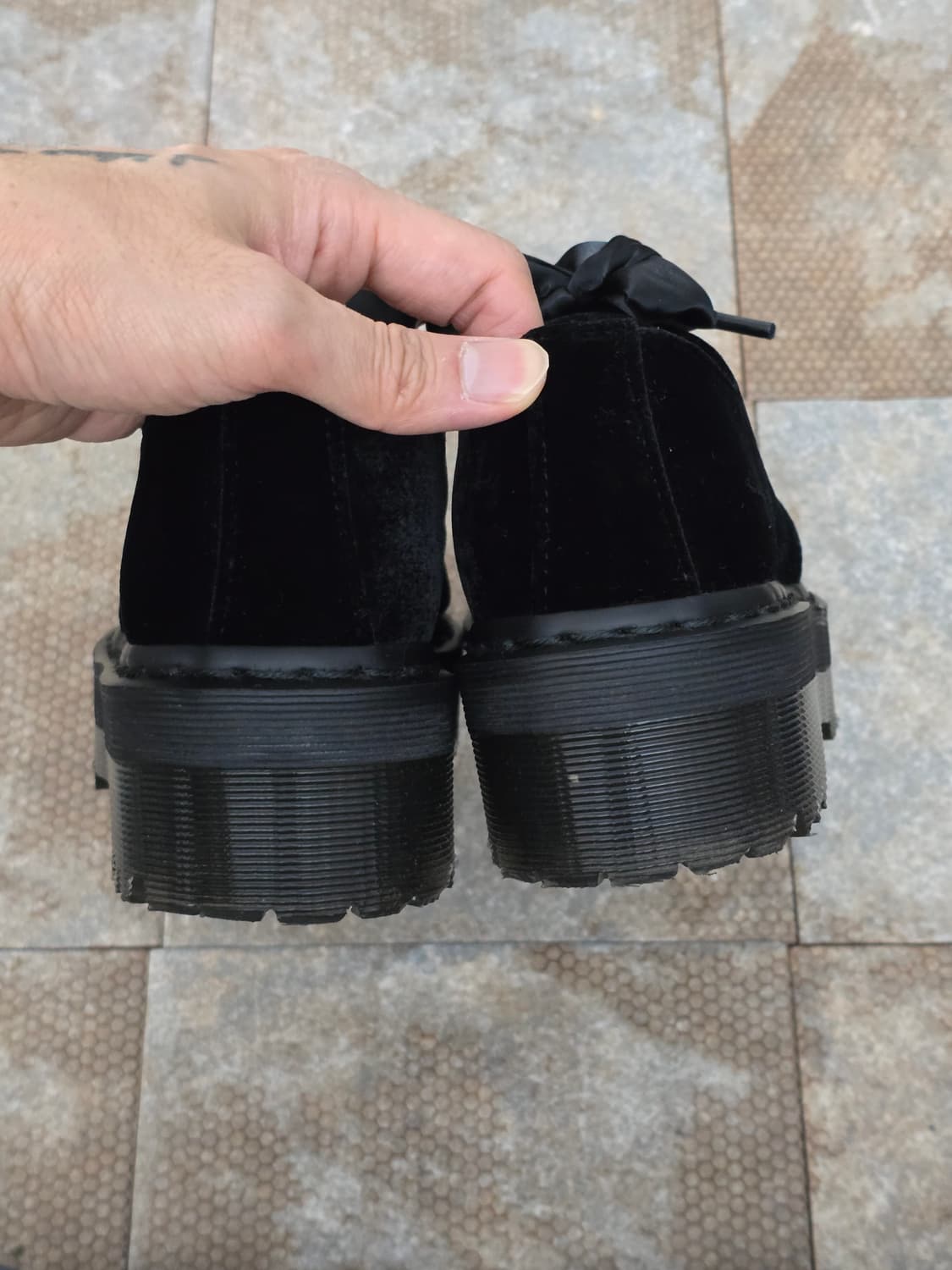 (230)닥터마틴 홀리 블랙 벨벳 플랫폼 구두 상품이미지7