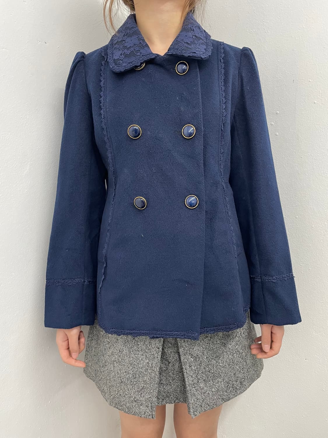 액시즈팜 네이비 레이스 버튼 코트 상품이미지2