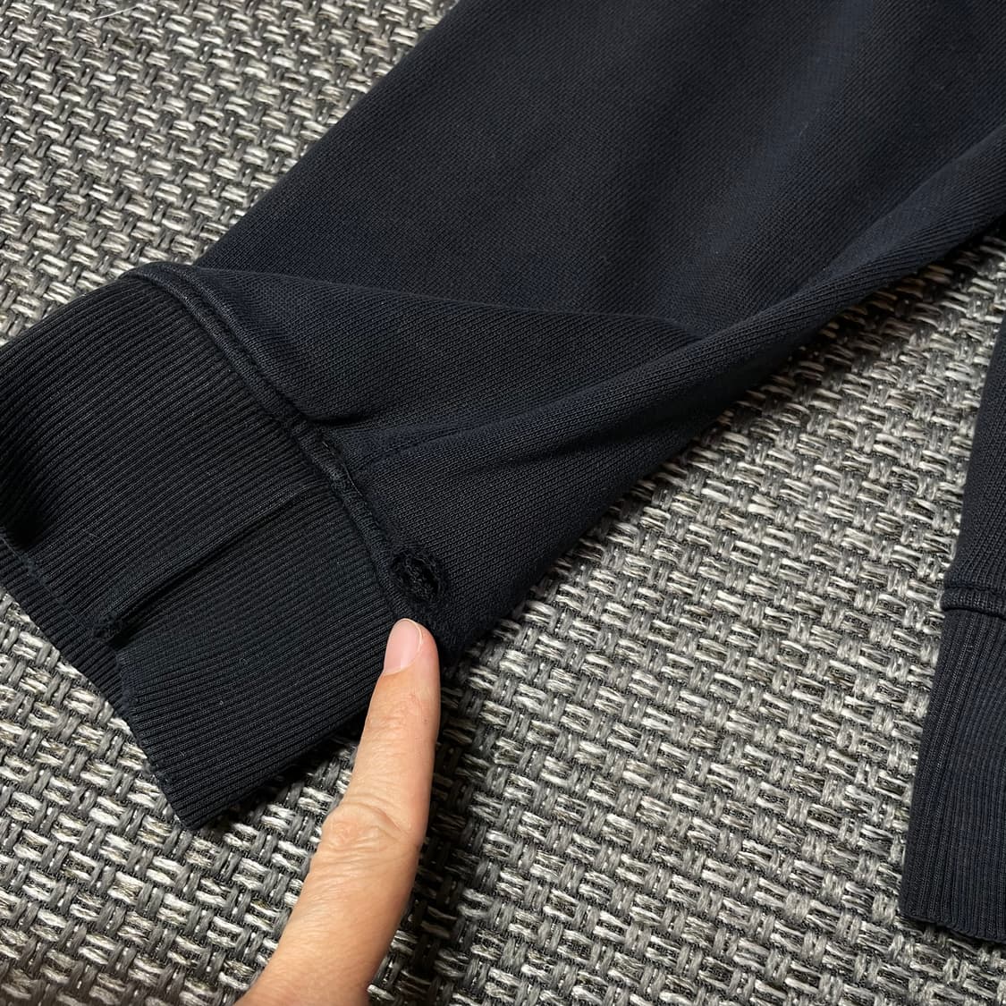 버커루 블랙 프린팅 맨투맨 XL 상품이미지5