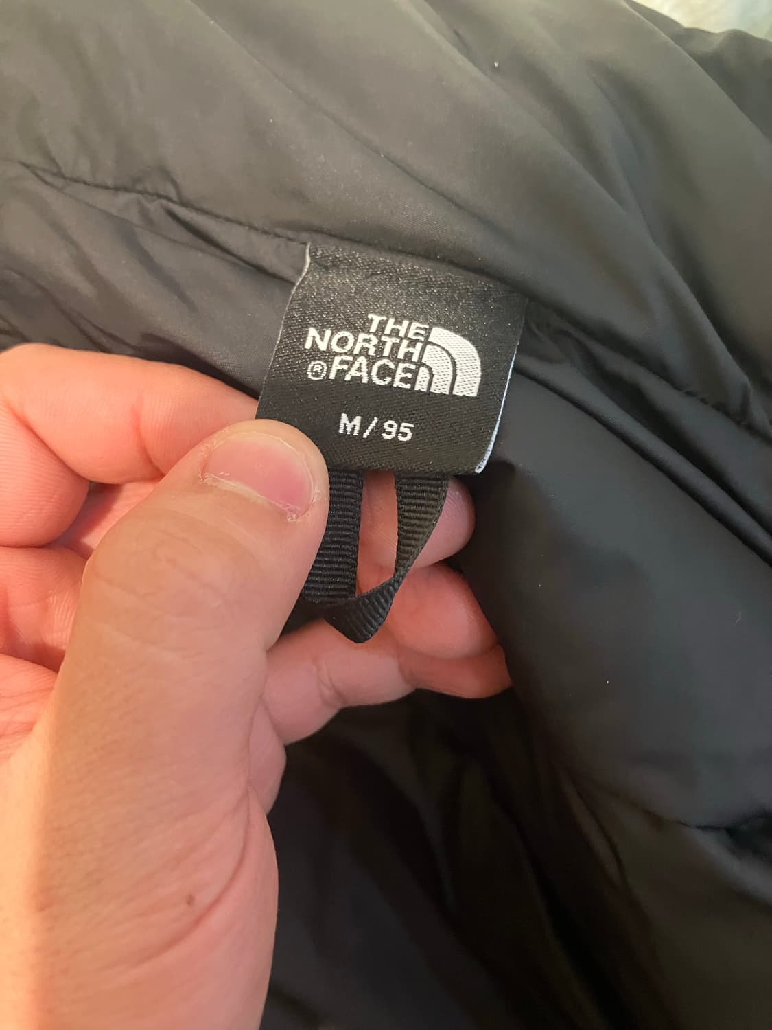 노스페이스 온볼 패딩 눕시 m사이즈 상품이미지4