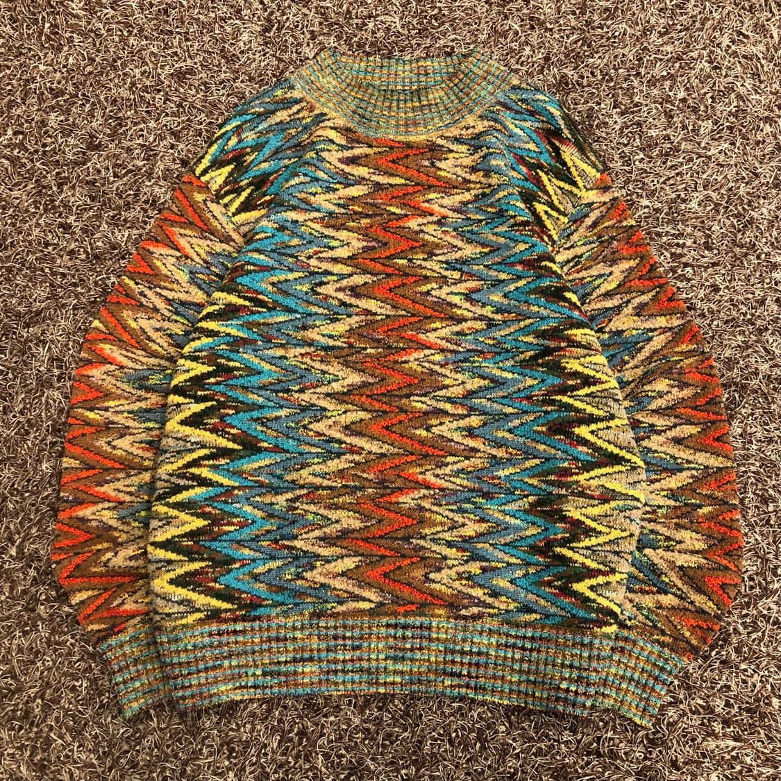 Caperdoni 멀티컬러 패턴 니트 스웨터 상품이미지1