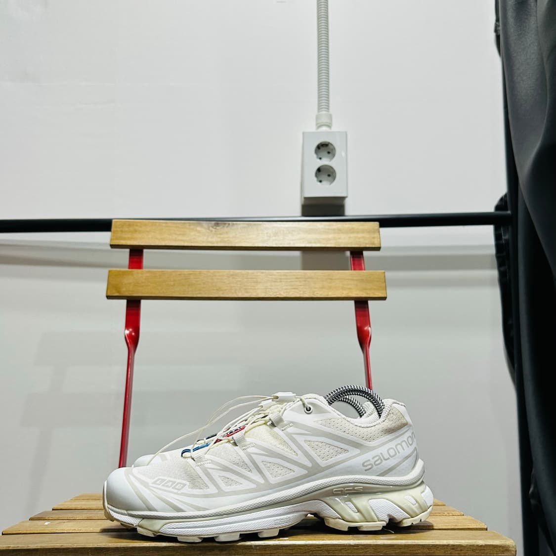 230) 살로몬 운동화 여성 여자 신발  XT-6 화이트 상품이미지4