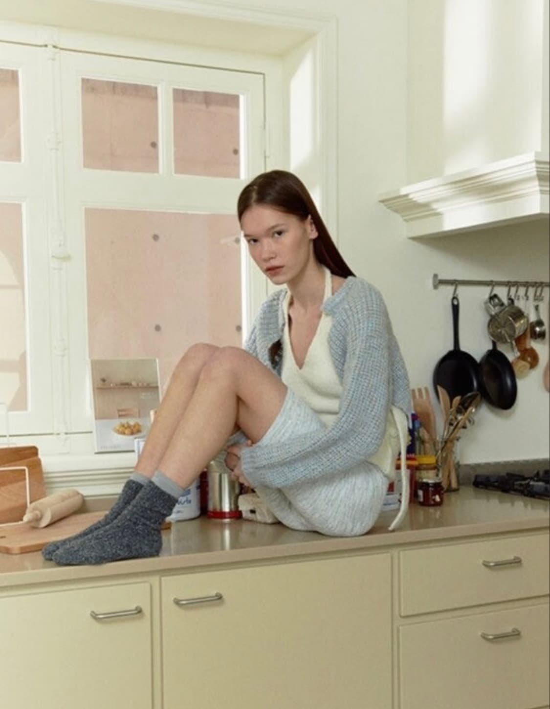 소프트서울 글리터 홀터넥 상품이미지1