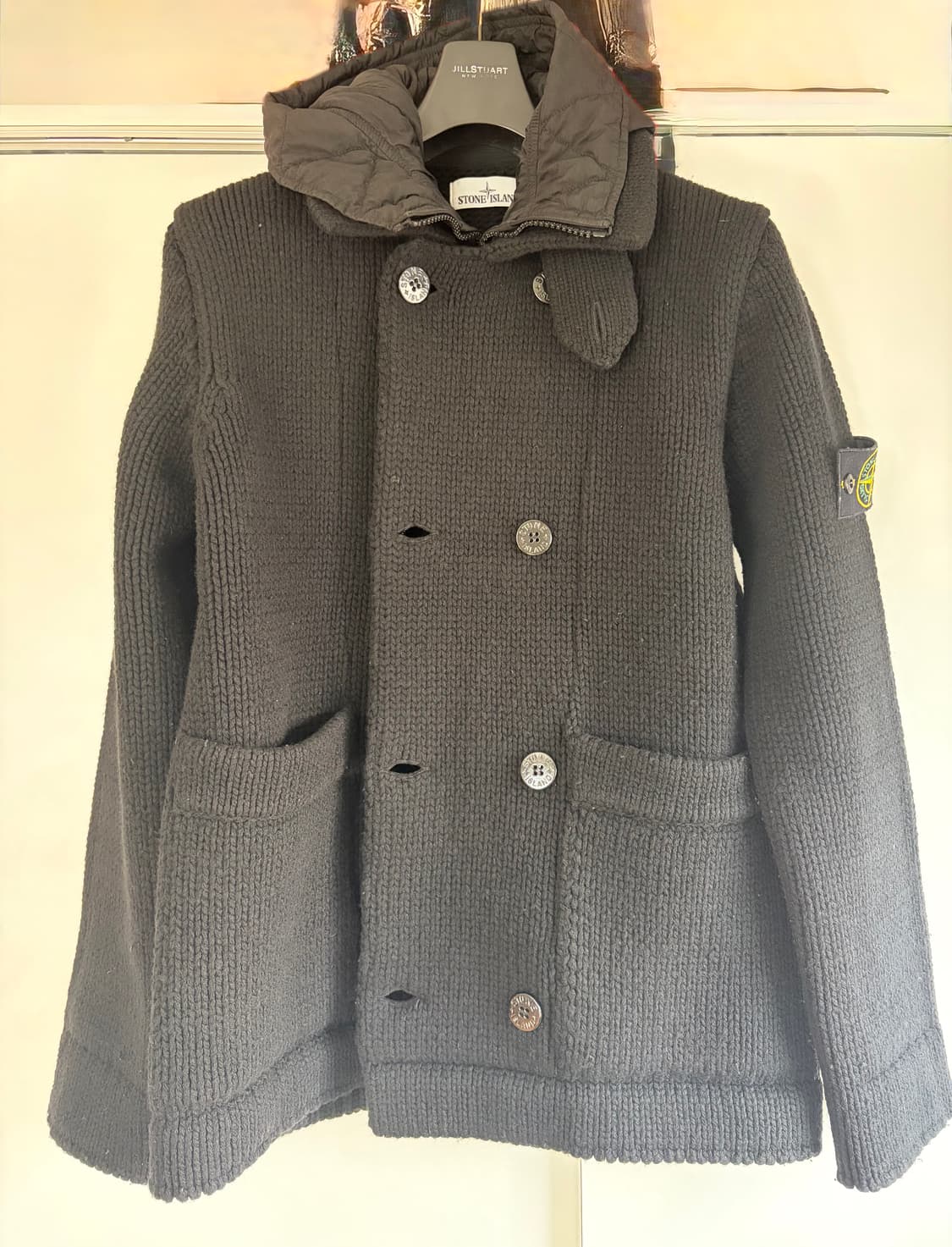 스톤아일랜드 와펜 프리마로프트 울 집업 자켓 M 블랙 7315557B8 상품이미지1