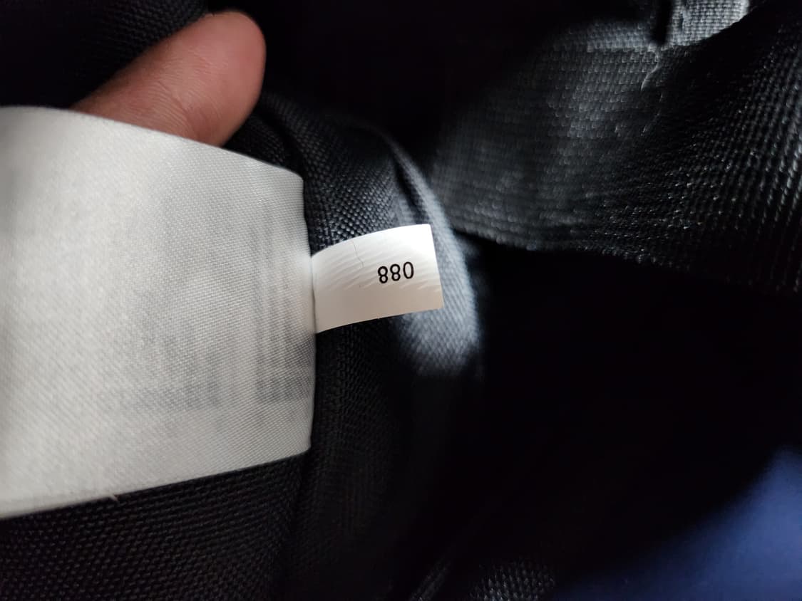 레인스 롤탑 백팩 네이비 상품이미지8