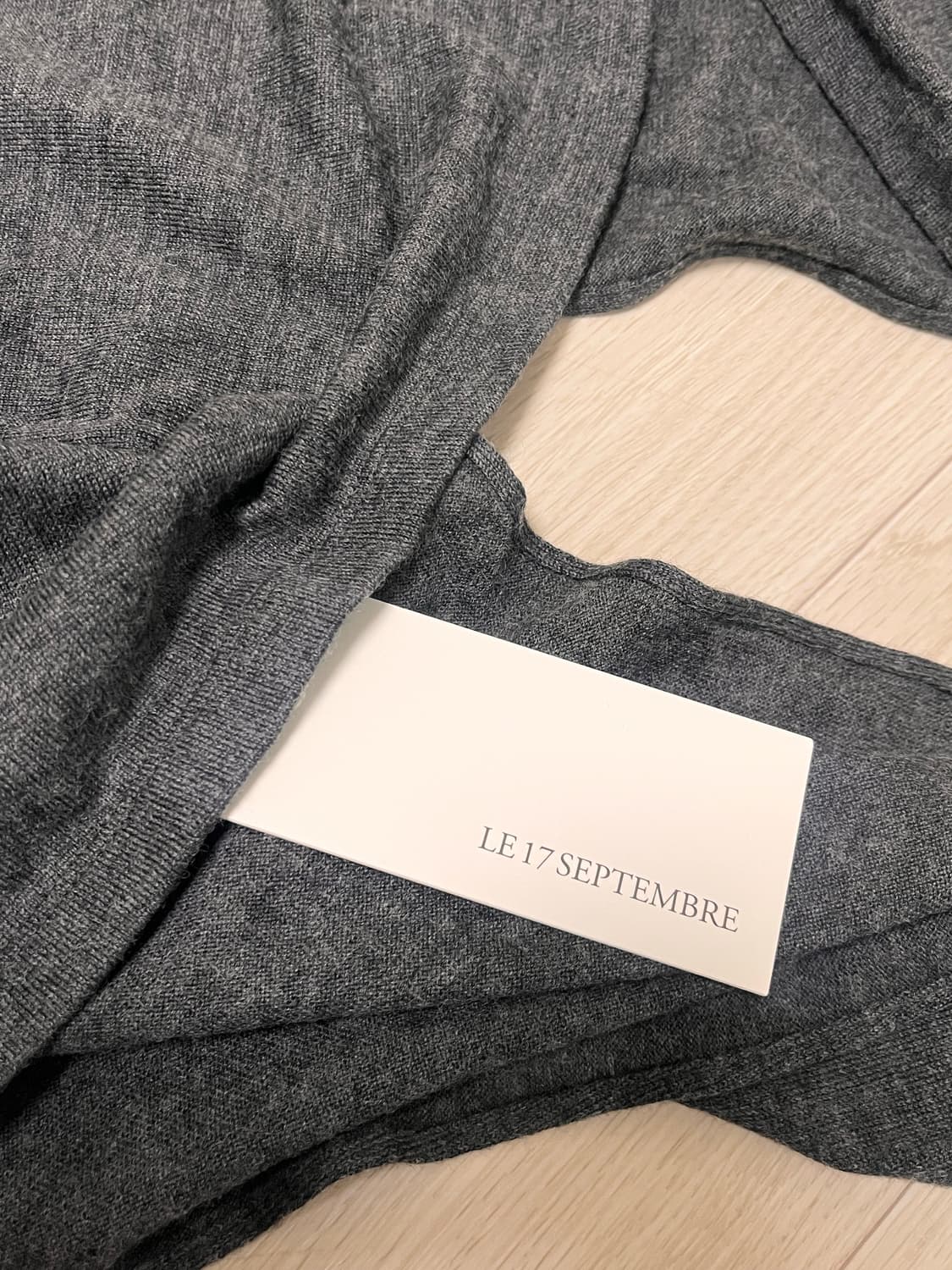 르917 웨이스트 울 랩 니트 36 사이즈 상품이미지3