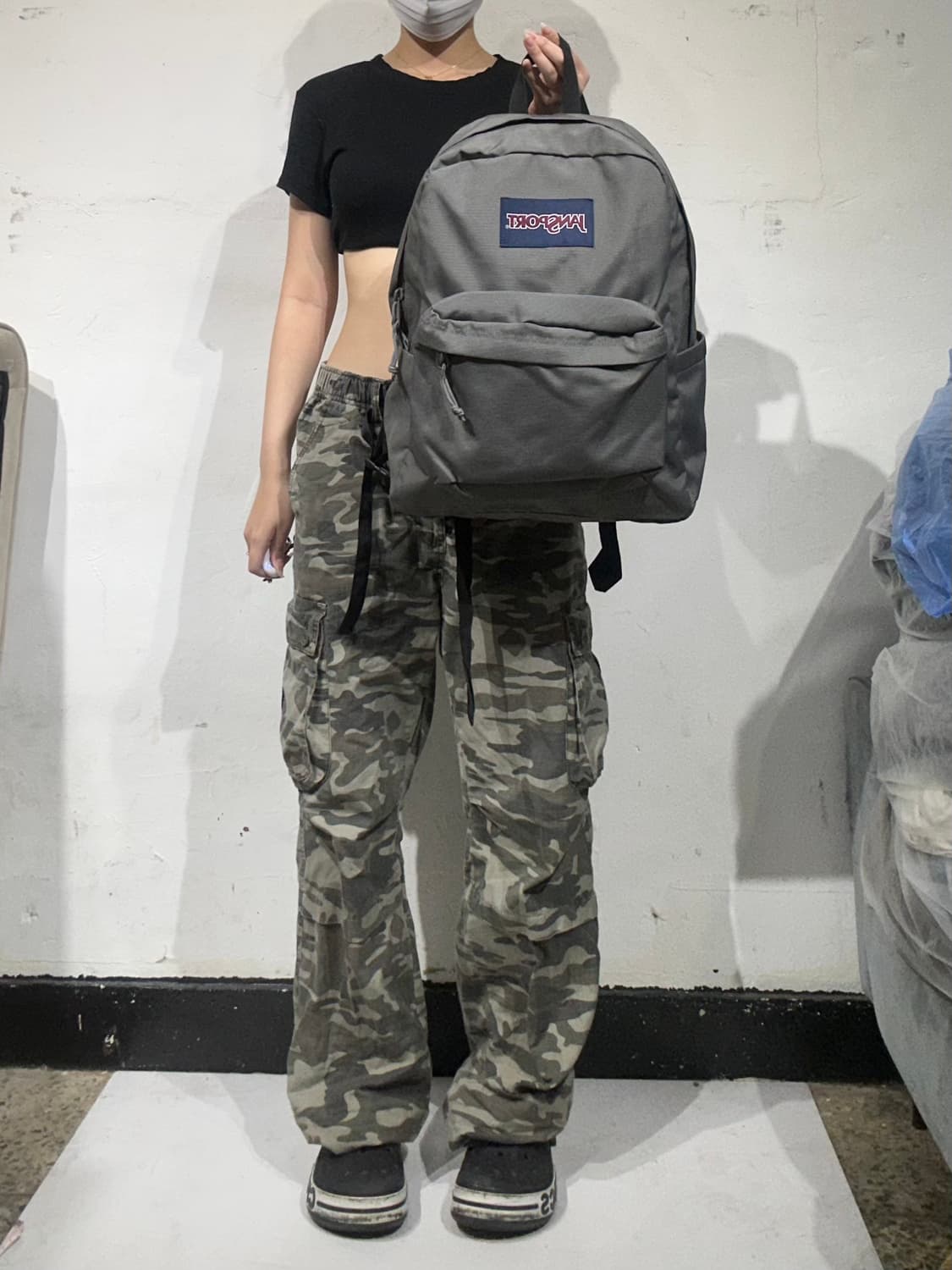 잔스포츠 그레이 백팩 가방 상품이미지2