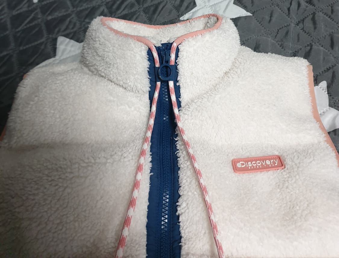 디스커버리 오리털 뽀글이 조끼패딩 (M) 상품이미지2