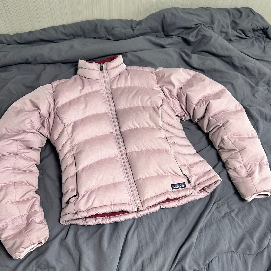 파타고니아 여성 푸퍼 패딩 자켓 라일락 M 상품이미지2