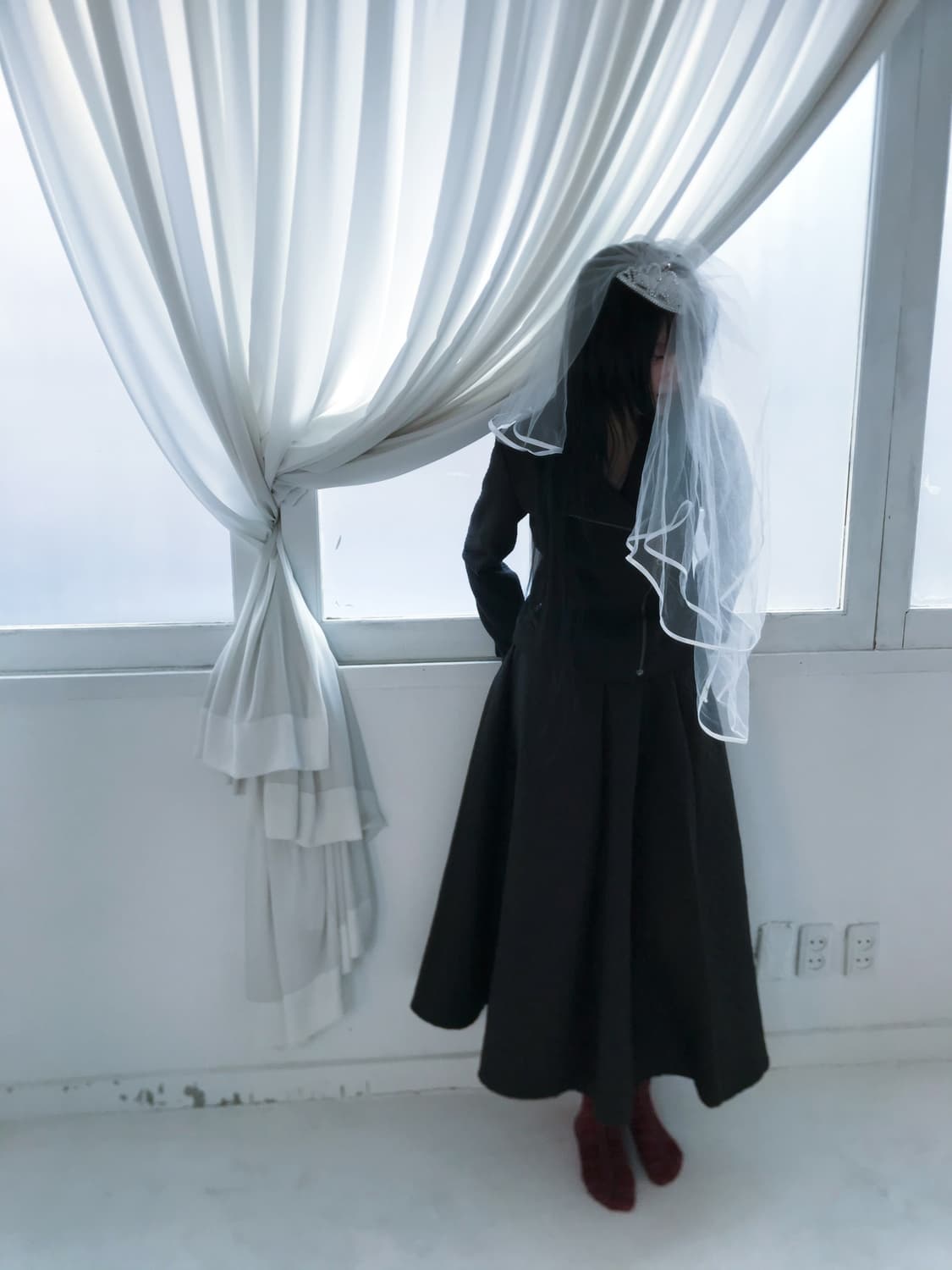 Embossed padded long flare maxi skirt 상품이미지6