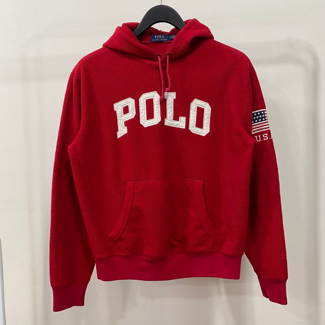 폴로 랄프로렌 신형 스펠아웃 성조기 플리스 후드 레드 상품이미지1