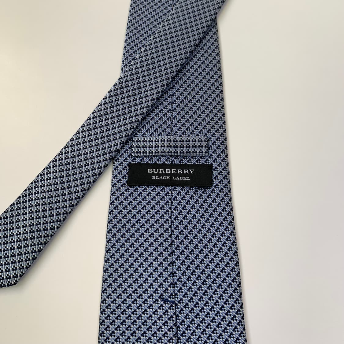 버버리(BURBERRY) 블랙라벨 명품 정장넥타이 A등급 100실크 상품이미지5