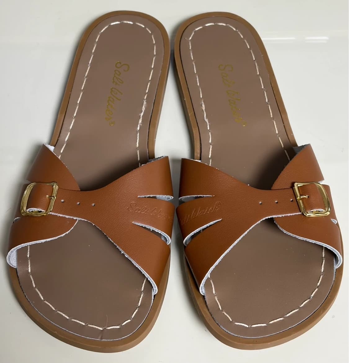 솔트워터 클래식 슬라이드 샌들 탄 색상 4사이즈 상품이미지1