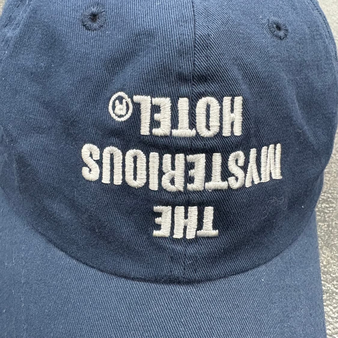 더미스테리어스호텔볼캡 상품이미지2