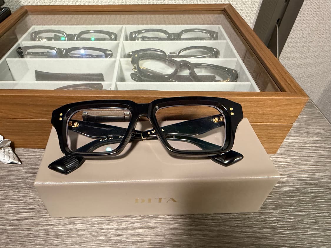 디타 데트론 안경 상품이미지1