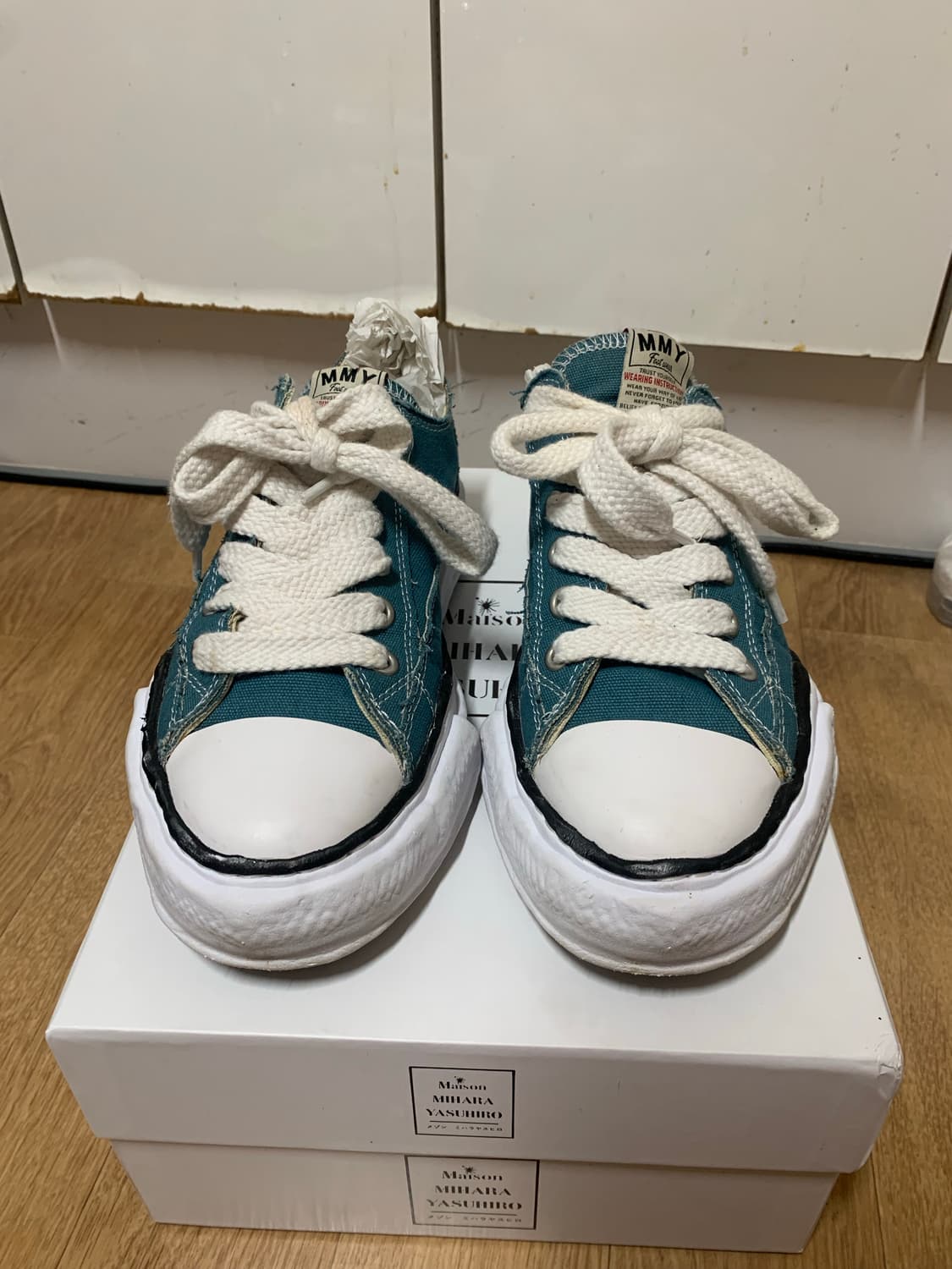 [41]미하라 야스히로 피터슨 캔버스 스니커즈 블루 지디님착용 상품이미지1