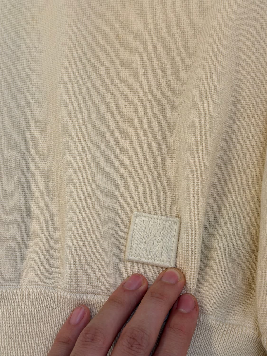 22시즌) 우영미 레더 패치 텍션지 울 니트 아이보리 상품이미지4