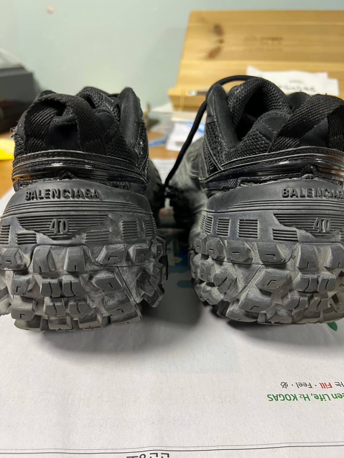 [40] 발렌시아가 디펜더 상품이미지4