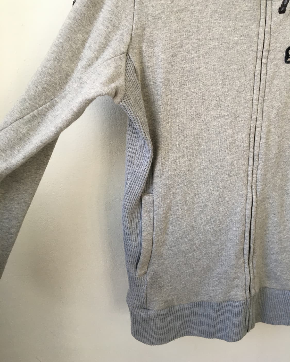 Back cross point high neck zip up 상품이미지4