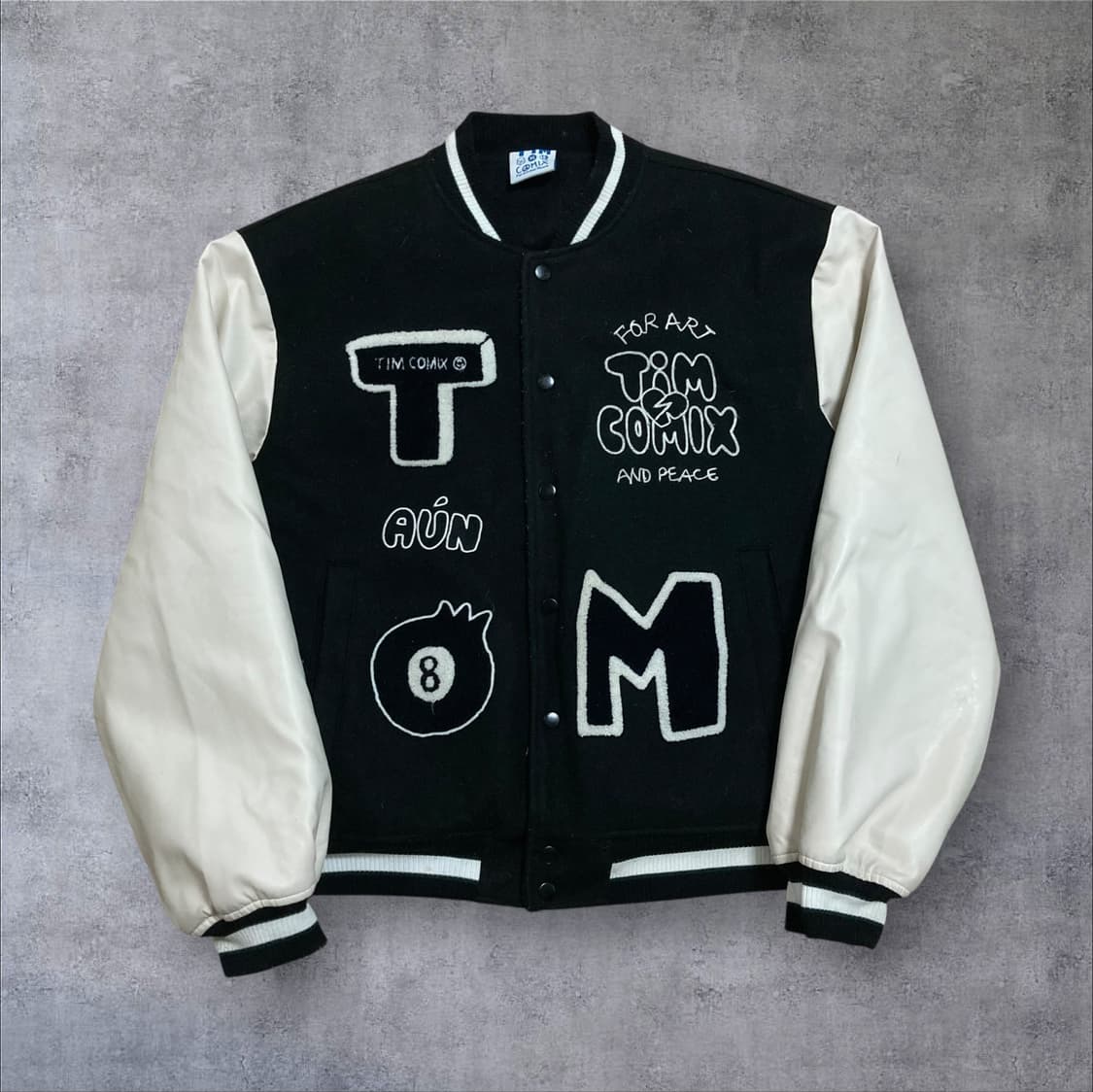 팀코믹스 8볼 빅로고 블랙 바시티 자켓 상품이미지1