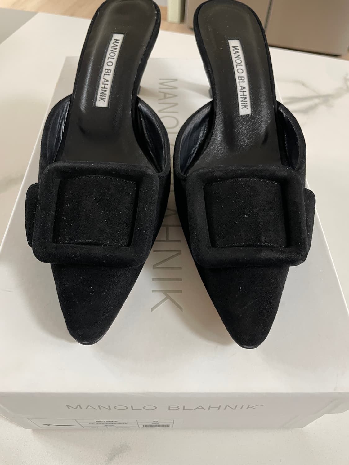 [36]마놀로블라닉 블랙 스웨이드 뮬 상품이미지7
