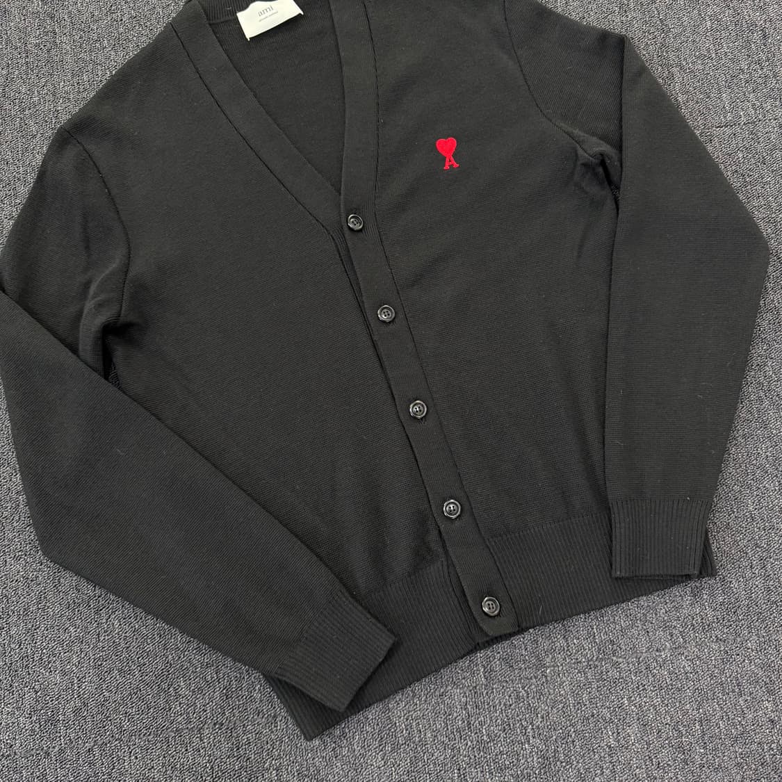ami 아미 스몰 하트 로고 울 가디건 상품이미지3