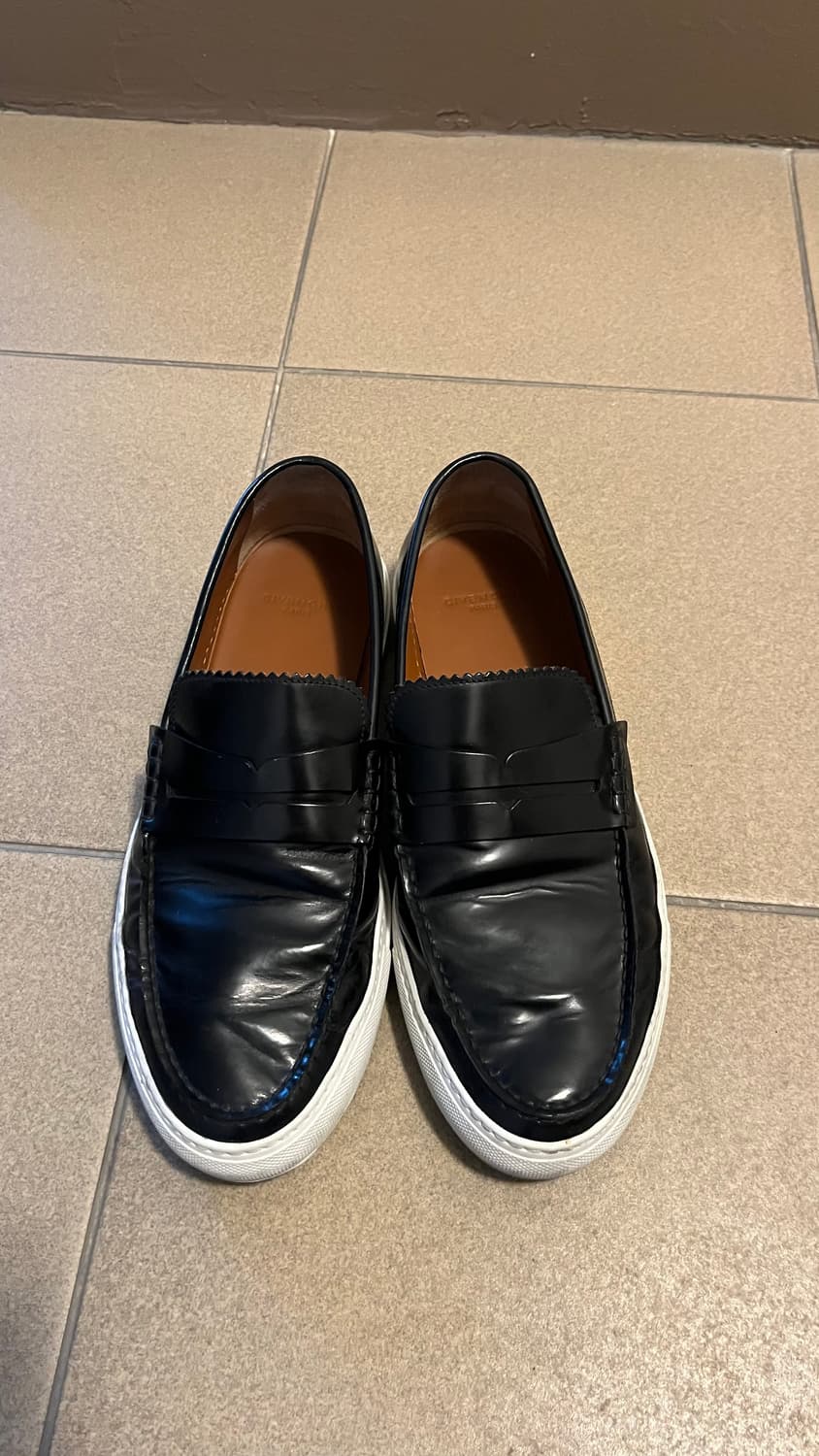 지방시 스터드 로퍼 280 상품이미지1