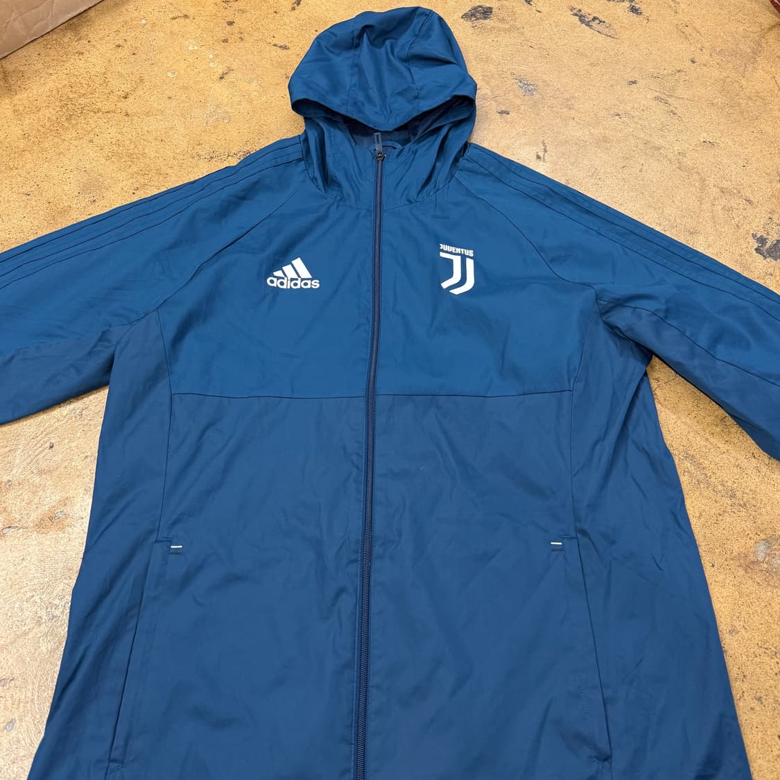 [정품/115] 아디다스 유벤투스 후드 바람막이 블루 b16 상품이미지3