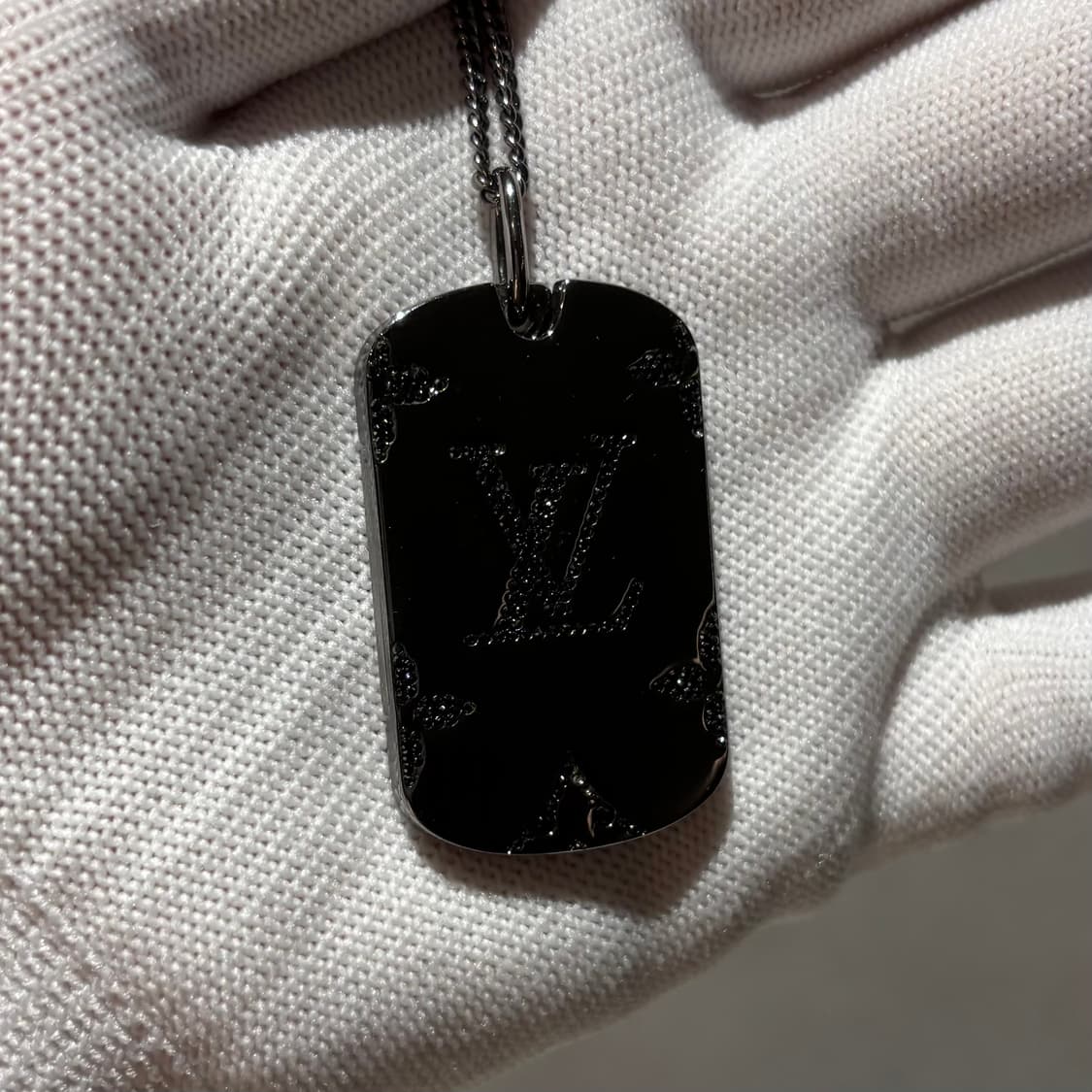 루이비통 모노그램 로켓 목걸이 상품이미지4