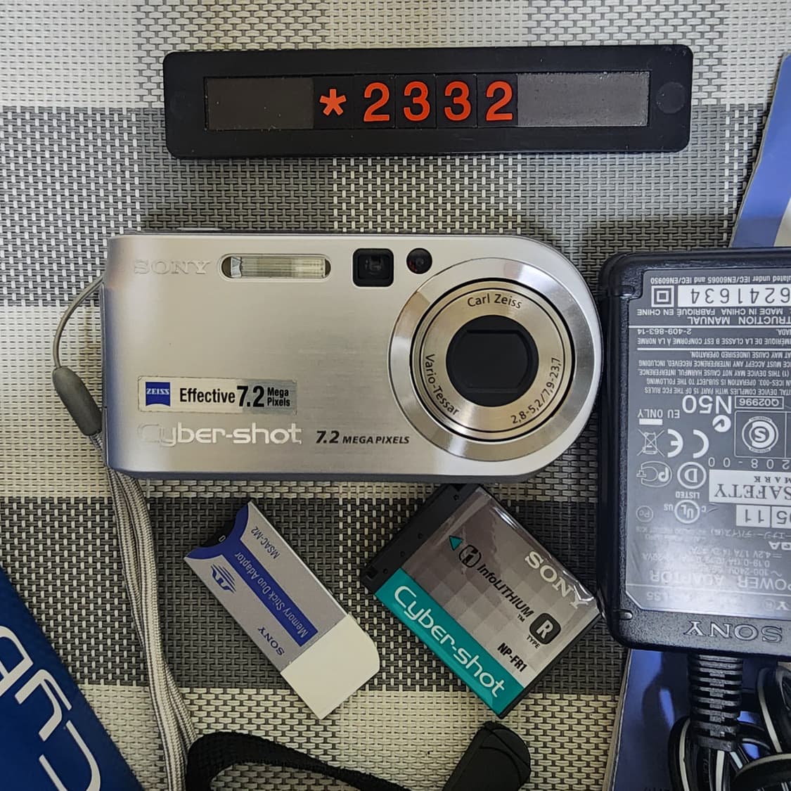 소니 사이버샷 DSC-P 200 디지털카메라 박스품 상품이미지2