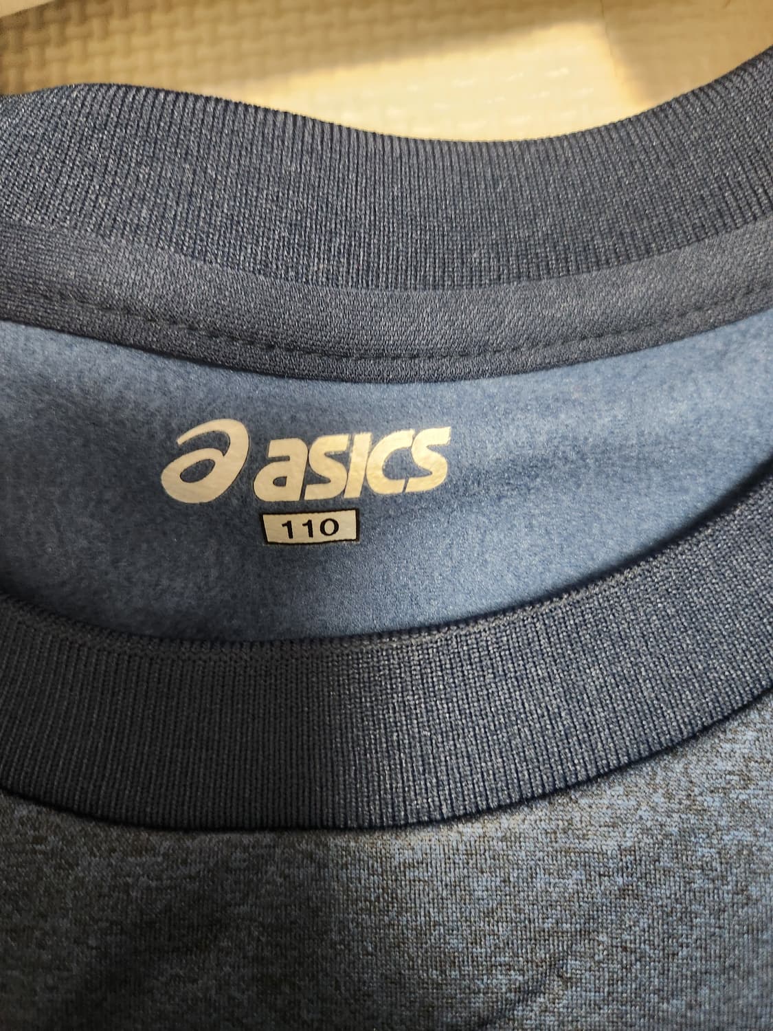 아식스 한국전력배구단 선수 코치 지급용 티셔츠 사이즈110 상품이미지4