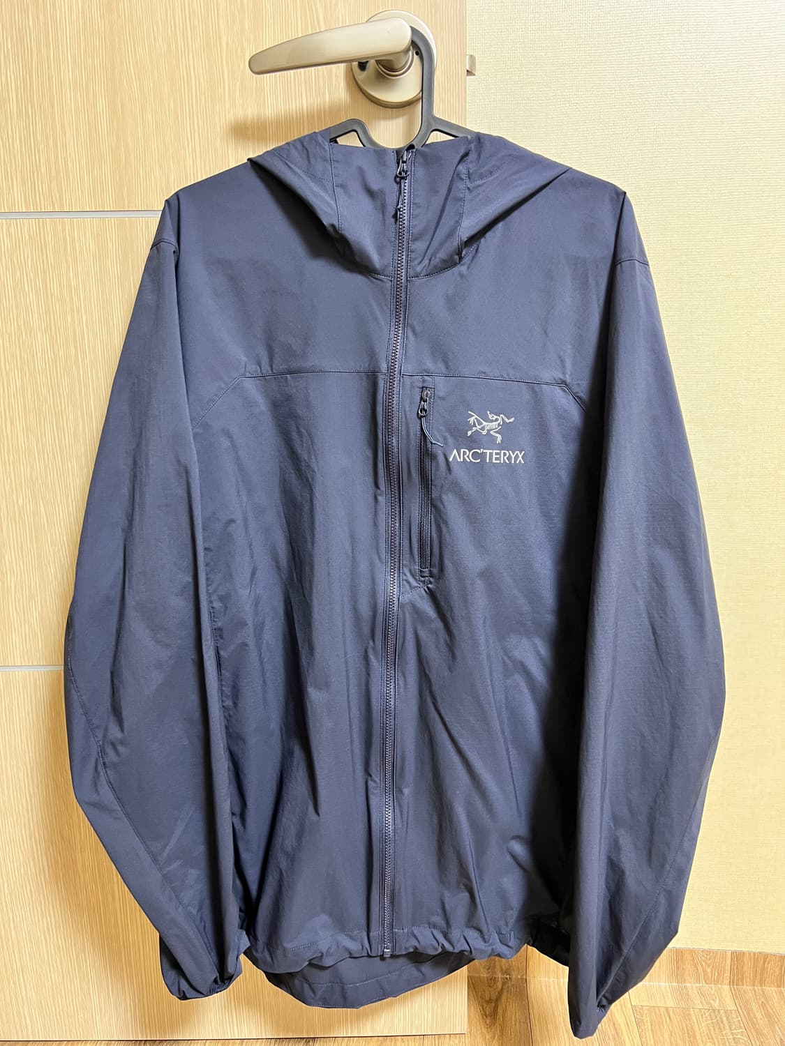 아크테릭스 스쿼미시 블랙 사파이어 M 상품이미지1