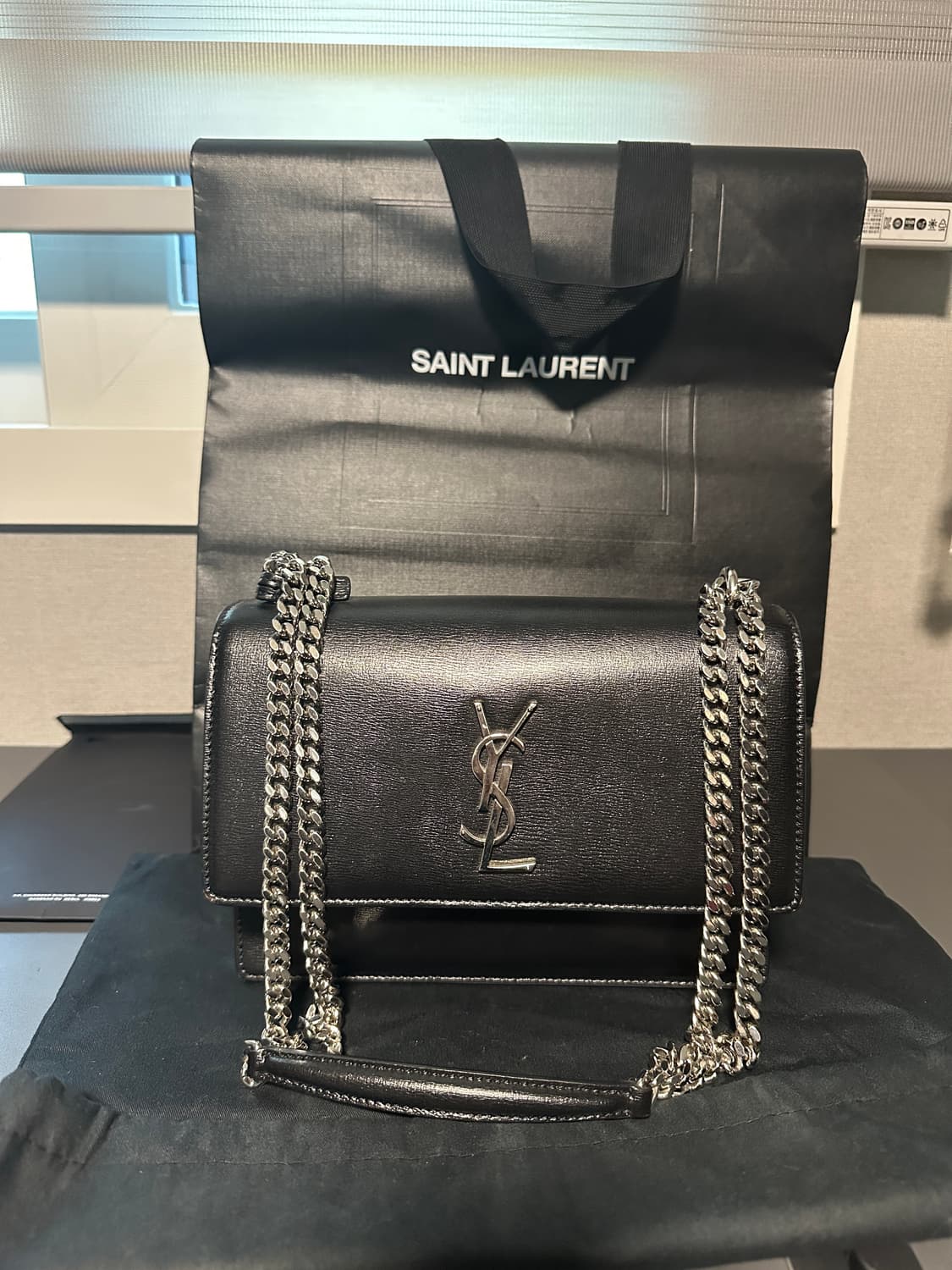 생로랑 선셋백 미디움 블랙 은장 상품이미지1