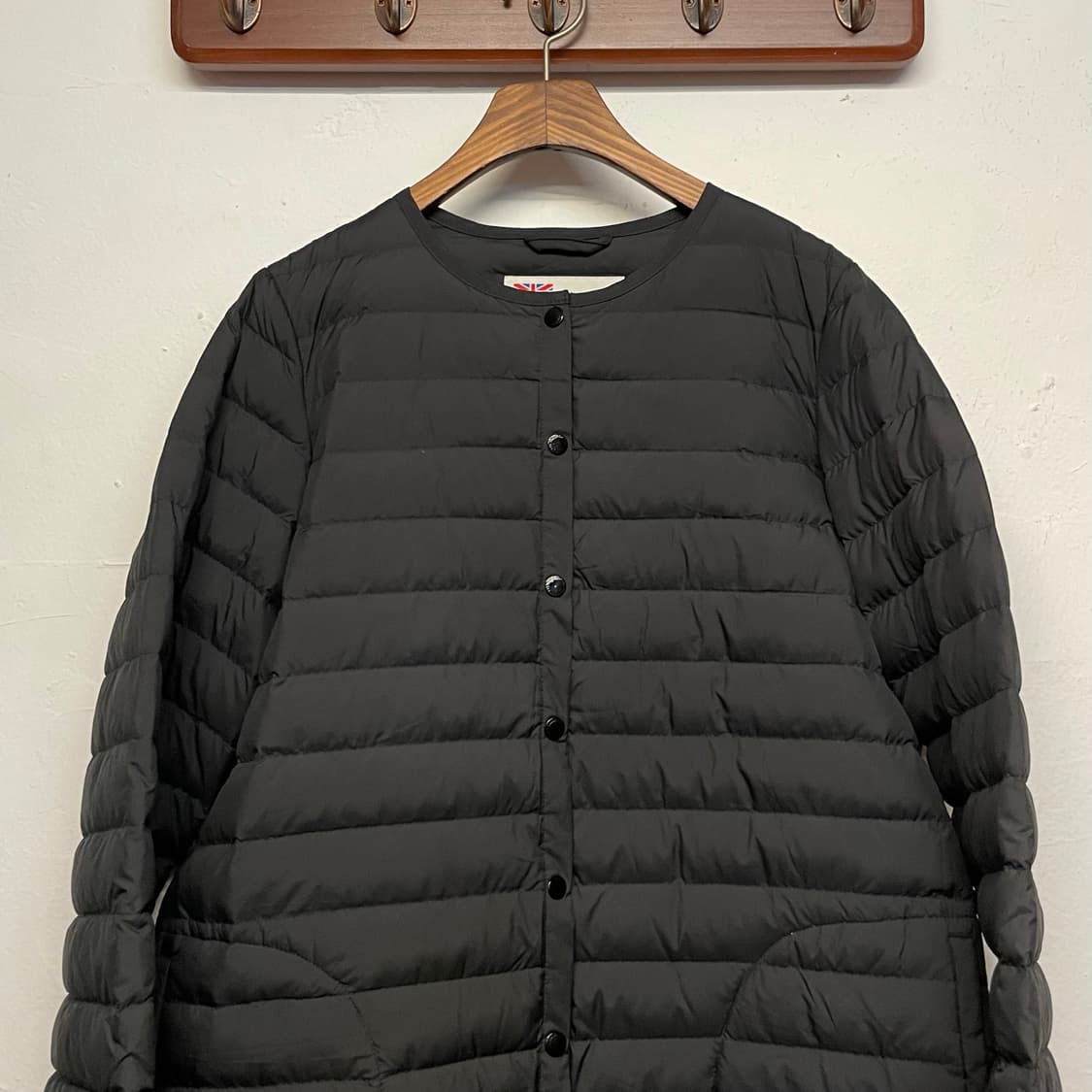 트레디셔널 웨더웨어 아클리 롱 다운 경량 패딩   상품이미지3