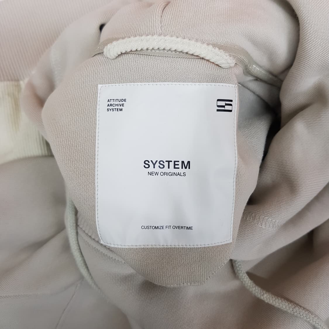 한섬 시스템 2021 백라인 자수 오버핏 후드 스웻셔츠 F사이즈 상품이미지5