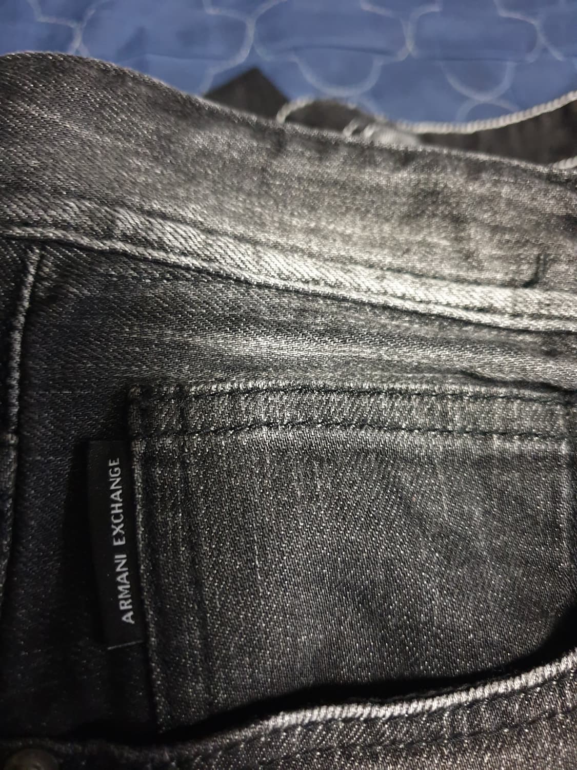 아르마니 익스체인지 스키니핏 스트레치 워싱 데님진 흑청 (31) 상품이미지3