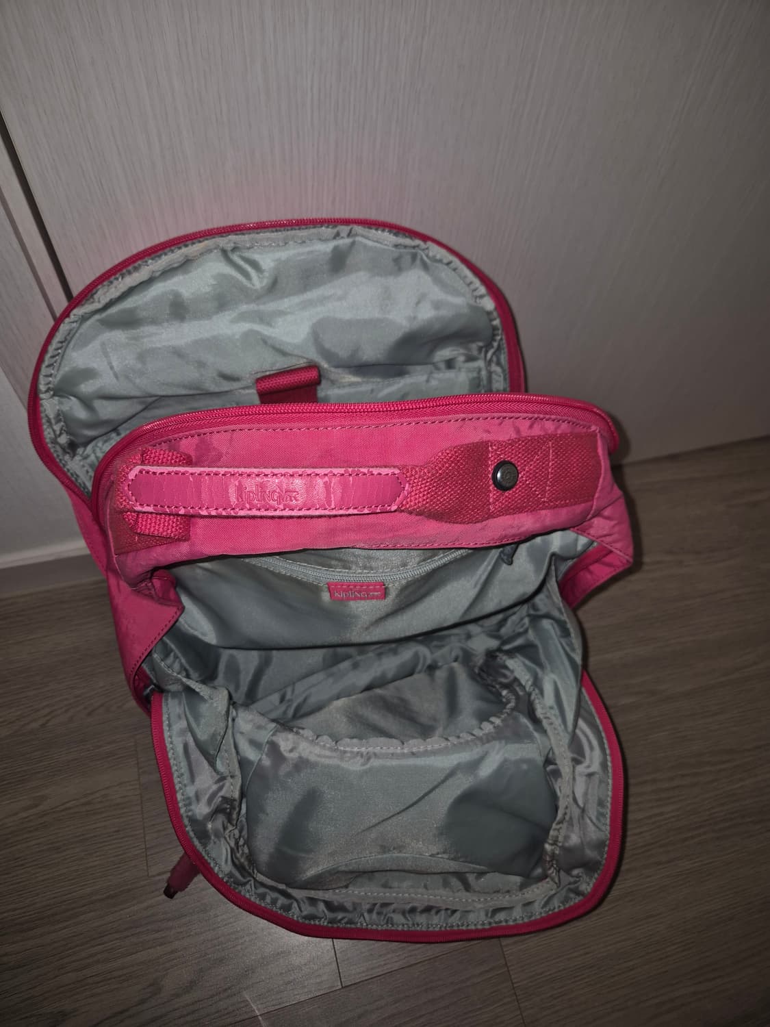 애기고릴라 업은 엄마고릴라 핫핑크 키플링 백팩 상품이미지6