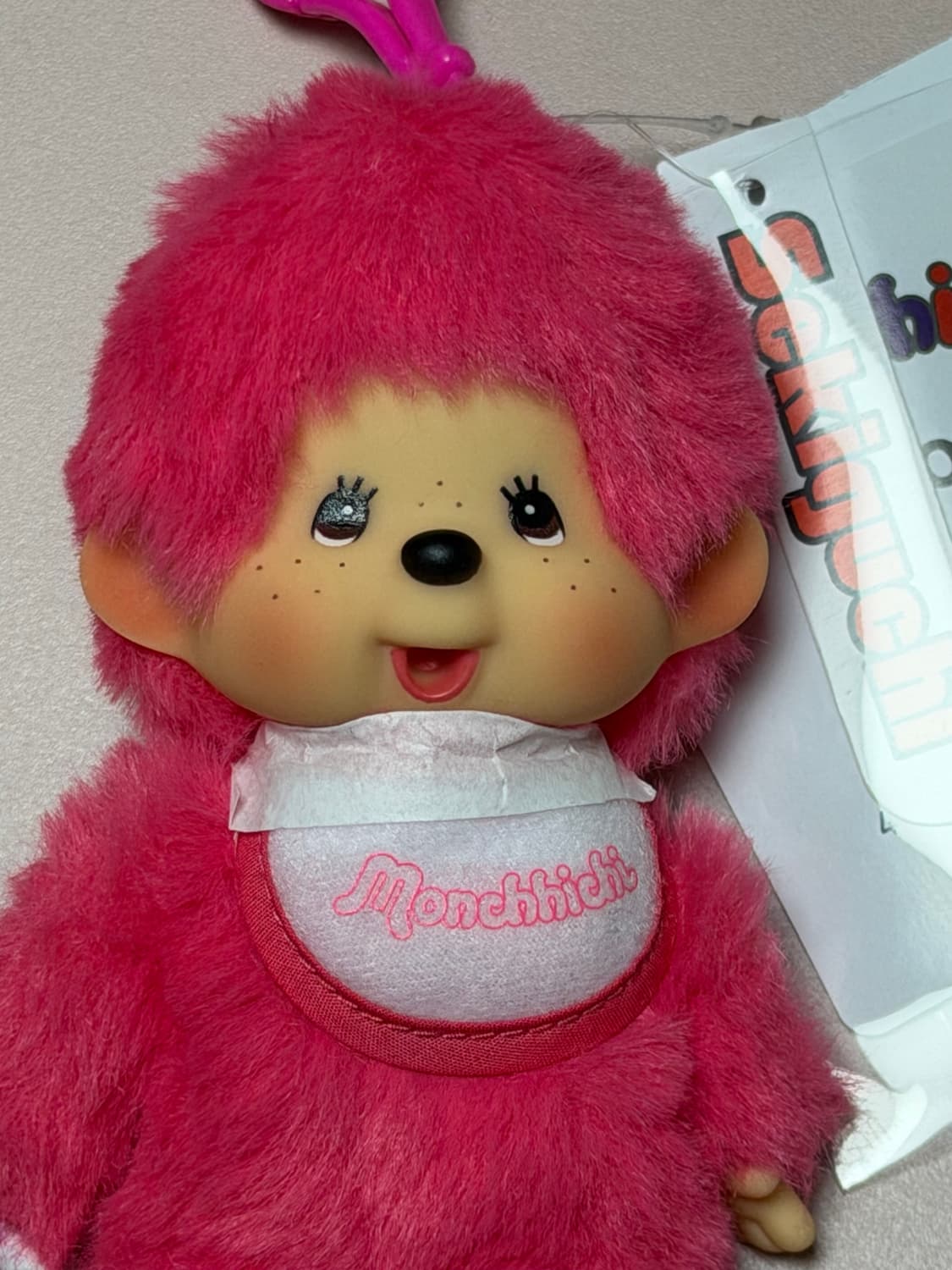 유럽 뉴컬러 몬치치 키링 핑크레드❤️🩷 상품이미지3