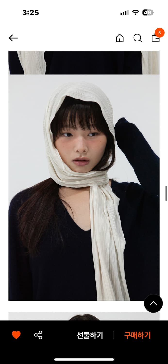 (새상품) 지지 geegee 플리츠 롱 스카프 아이보리 상품이미지4