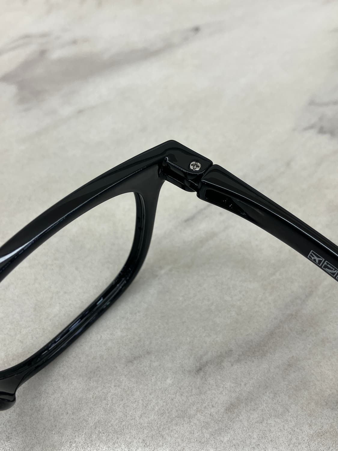 카라 KARRA 블랙 웰링턴 뿔테 안경11 상품이미지3