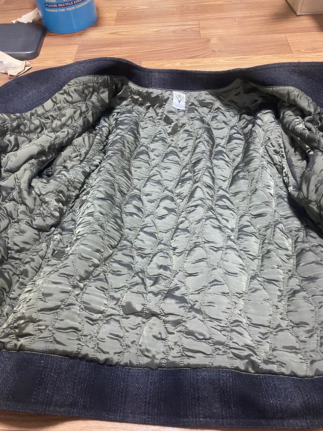 South2 West8의 독특한 디자인이 돋보이는 모직 자켓  상품이미지7