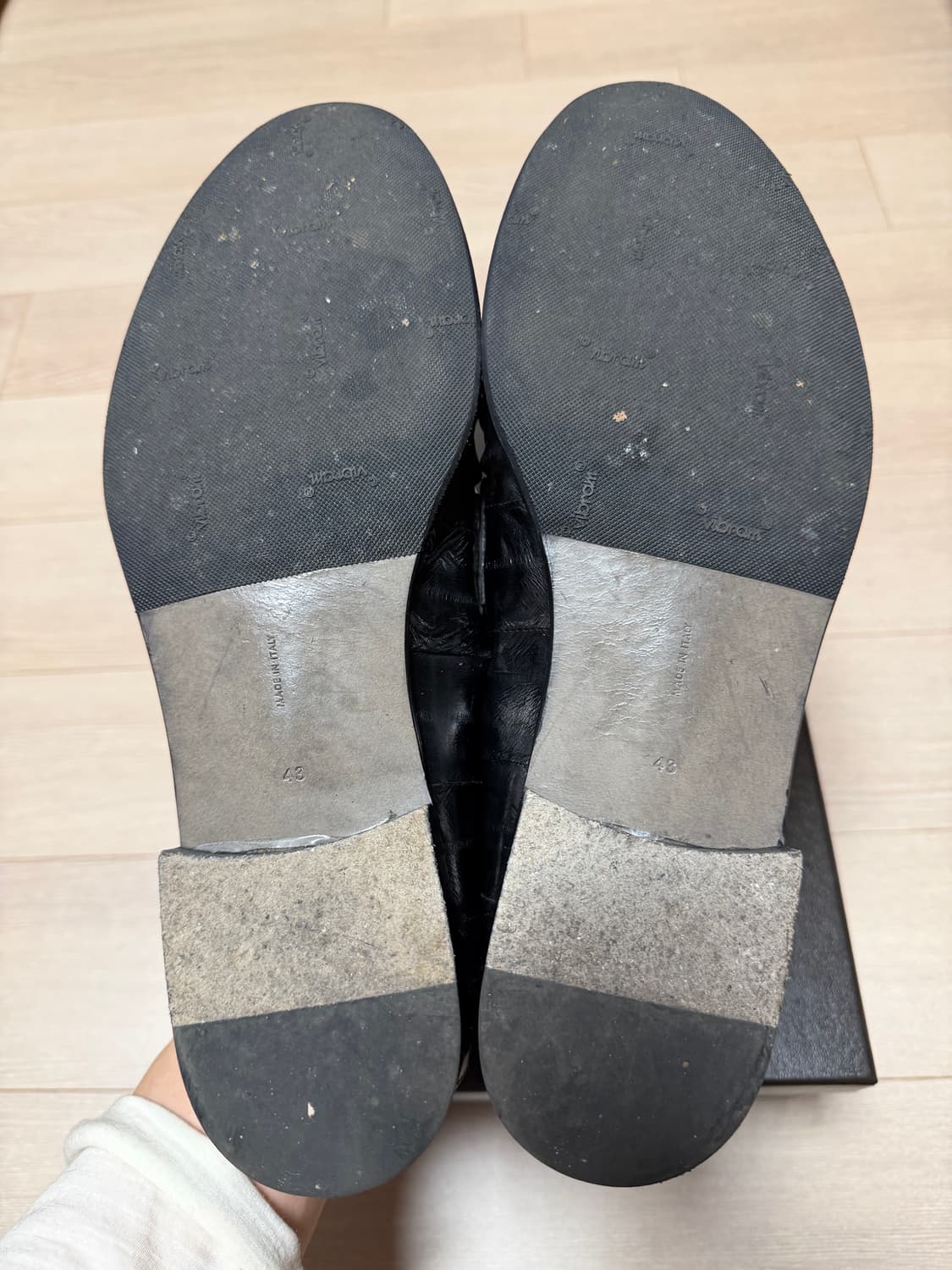 [43]더로우 SOFT LOAFER EEL SKIN 상품이미지5