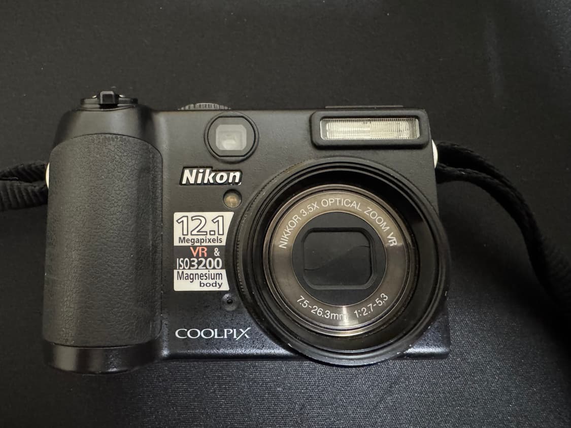 니콘 쿨픽스 P5100 디카 상품이미지1