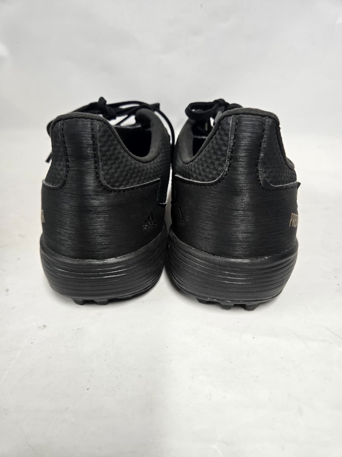 새제품)아디다스 프레데터 19.3 풋살화 265mm 상품이미지4