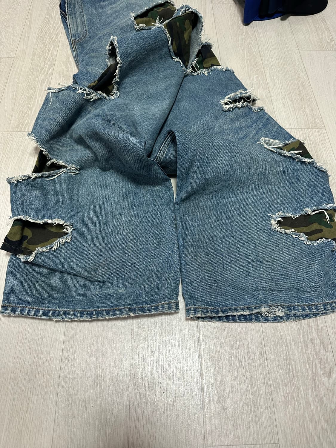 발렌시아가 카모 슬래쉬 데님 상품이미지2