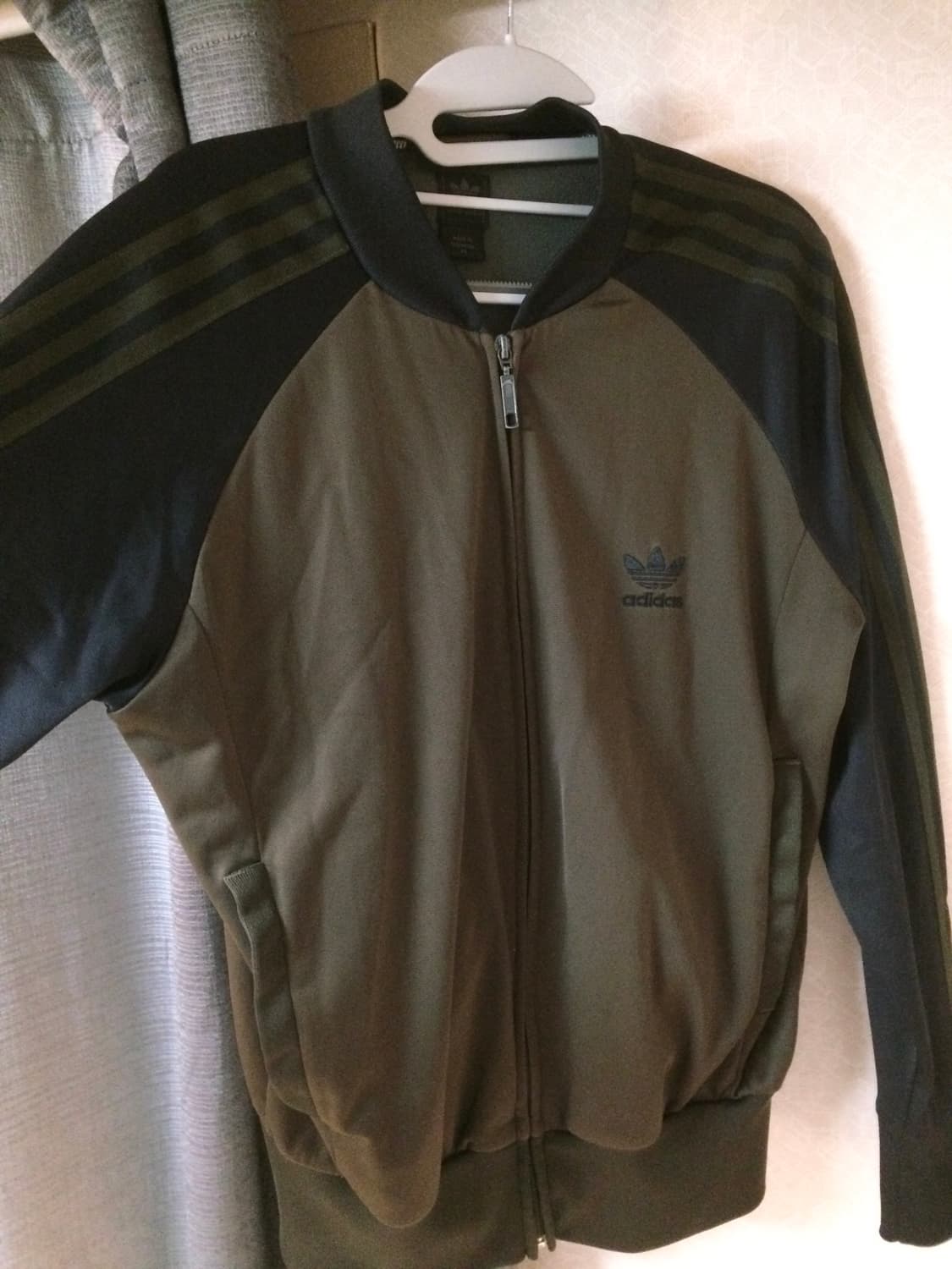 아디다스 카키 져지 상품이미지3