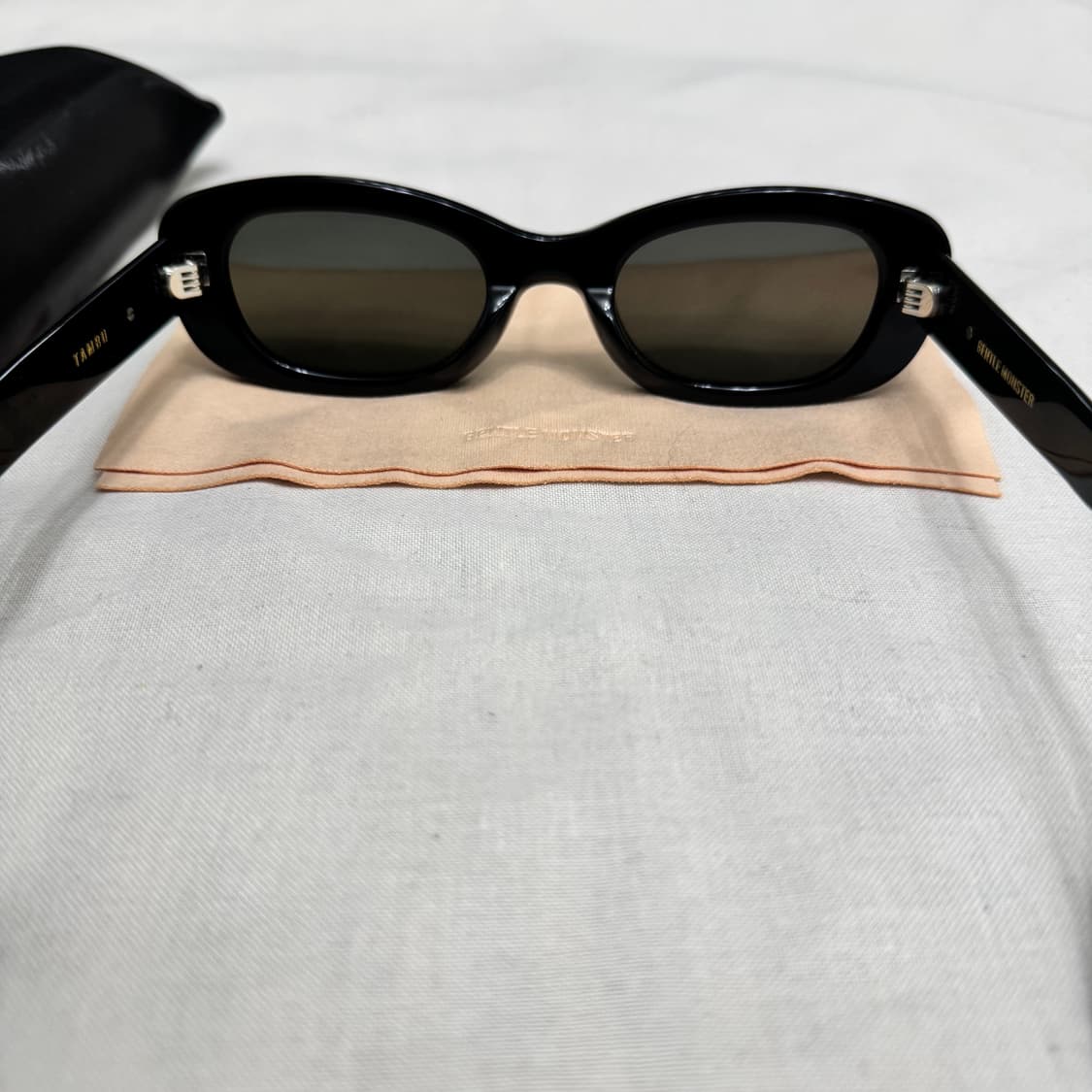 젠틀몬스터 탐부 01 상품이미지3