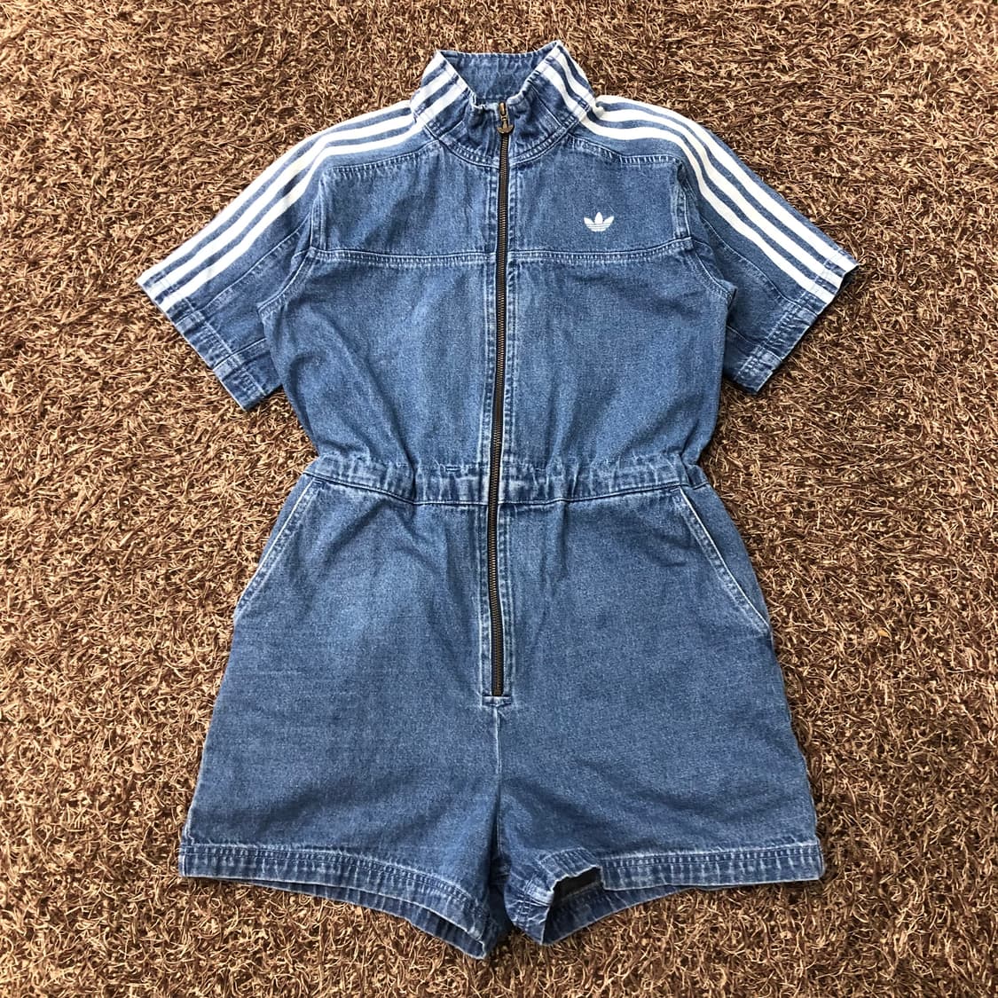 아디다스 신형 데님 점프수트 상품이미지1