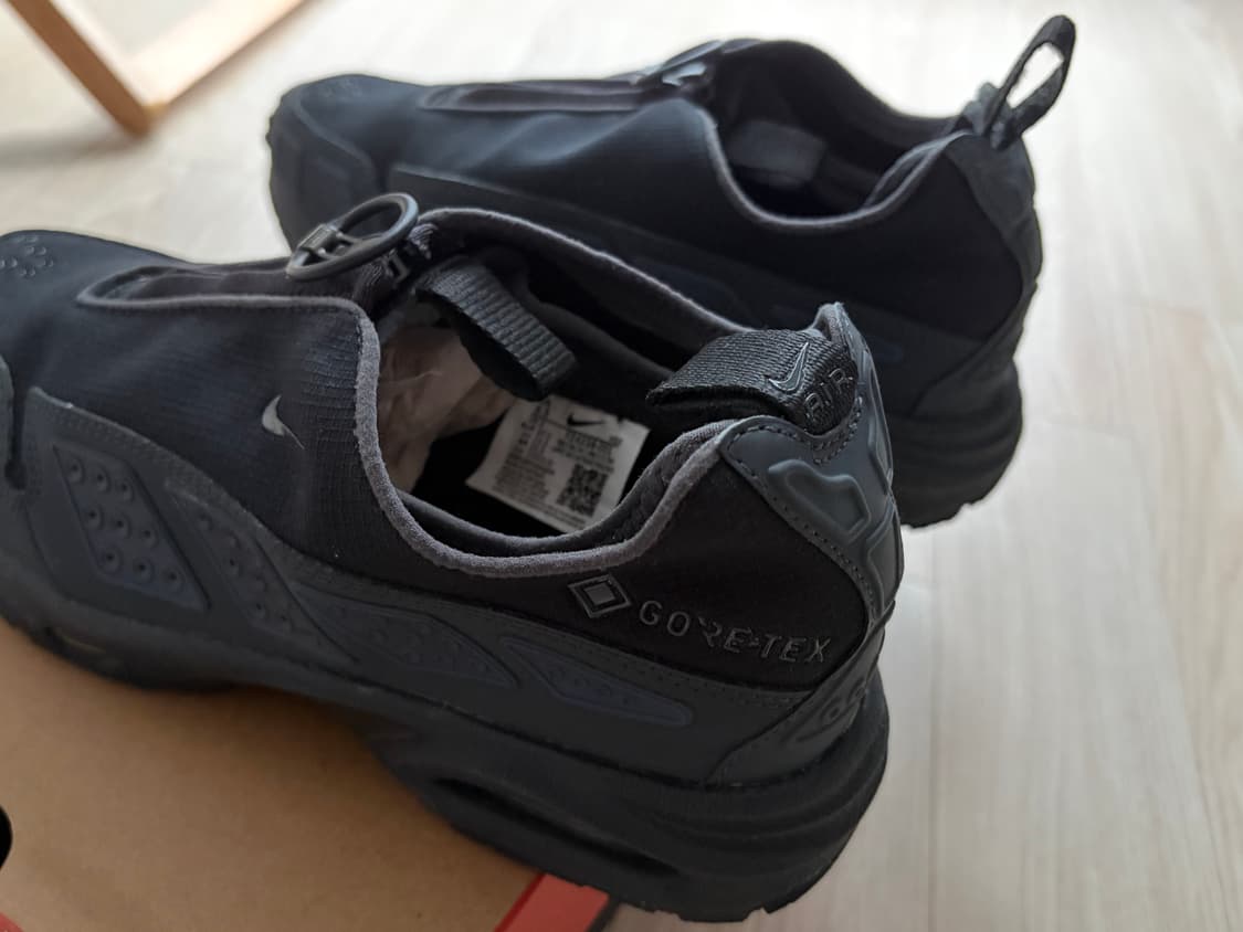 나이키 에어맥스 SNDR 고어텍스 블랙 235cm FZ4238-001 상품이미지4